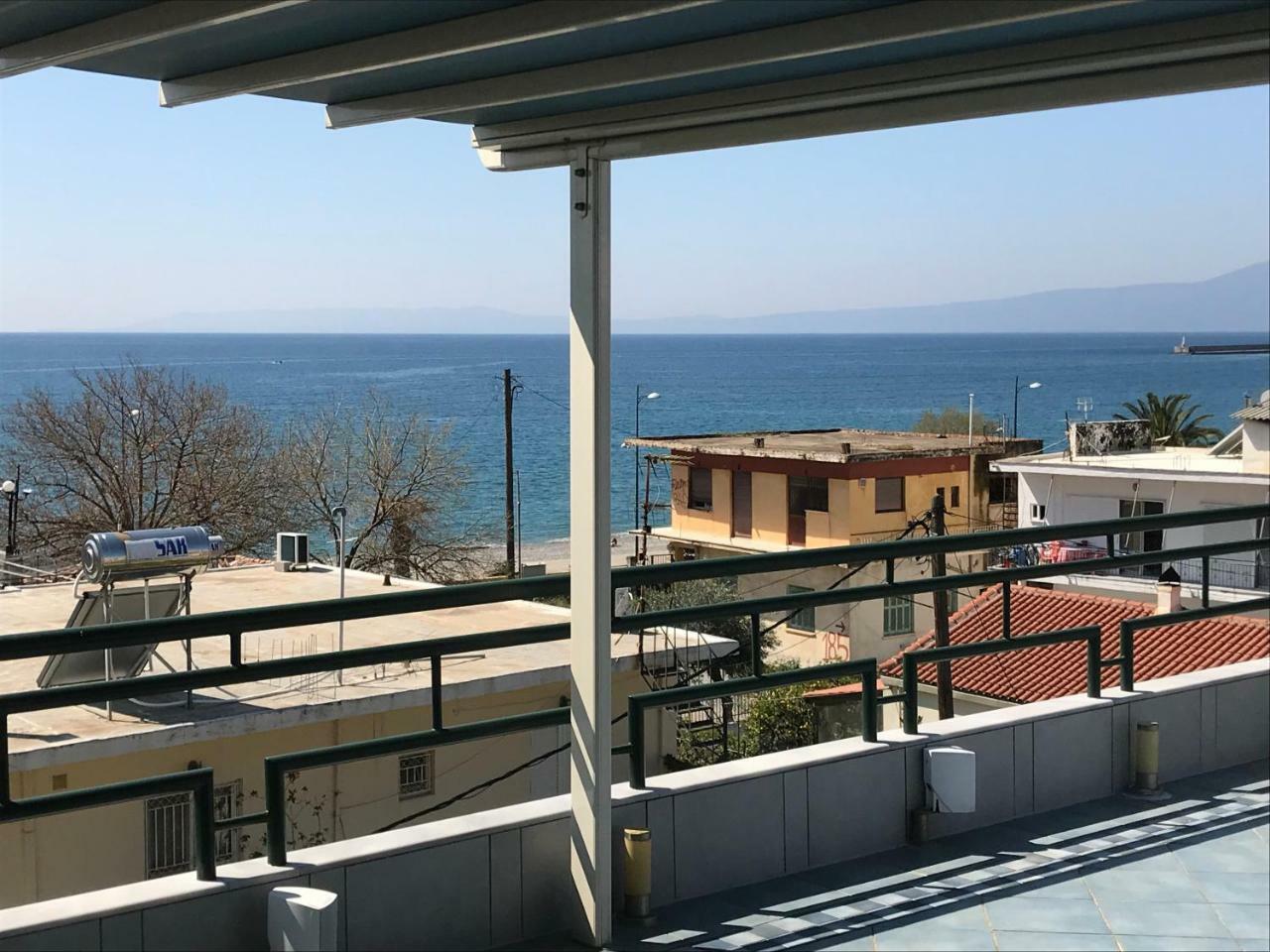 Tg Kalamata Beach Studio With Sea View Terrace Apartment Luaran gambar